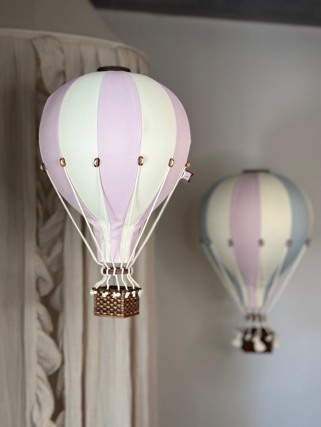 Hot Air Balloon Decorations for Baby Shower, Birthday, Gender Reveal & Baby Nursery Decor | Lilac/Beige