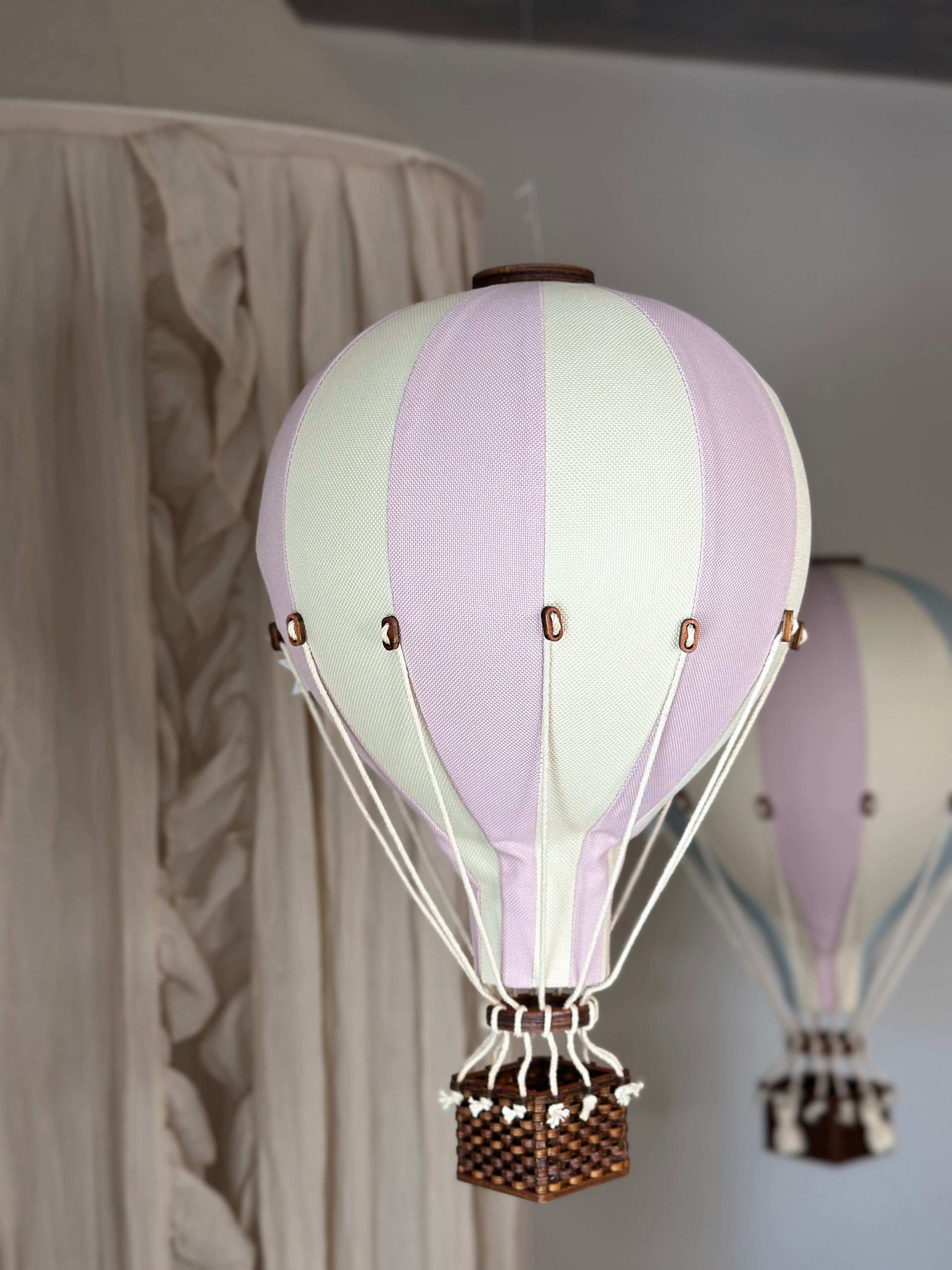 Hot Air Balloon Decorations for Baby Shower, Birthday, Gender Reveal & Baby Nursery Decor | Lilac/Beige