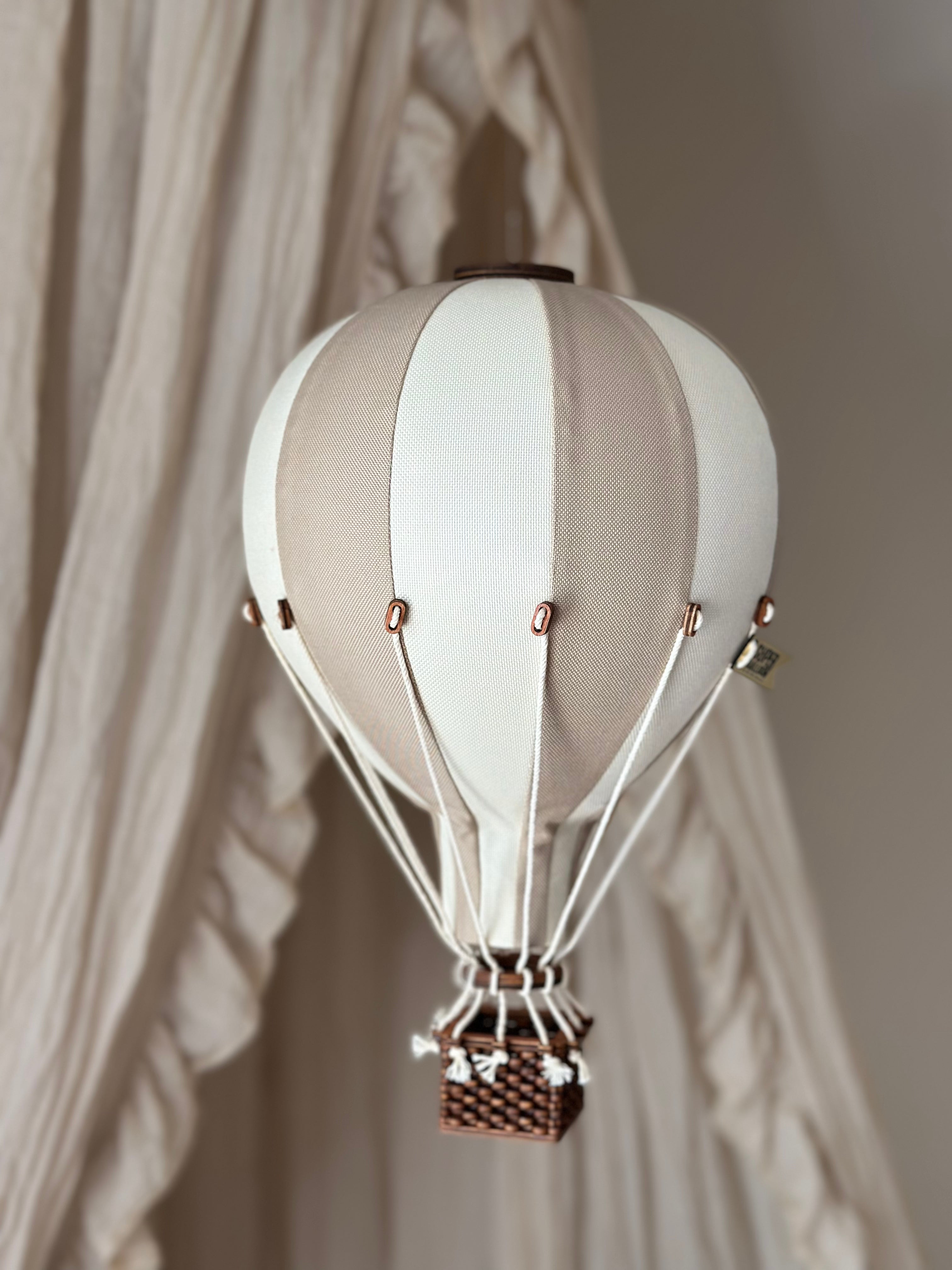 Hot Air Balloon Decorations for Baby Shower, Birthday, Gender Reveal & Baby Nursery Decor | Gold/White
