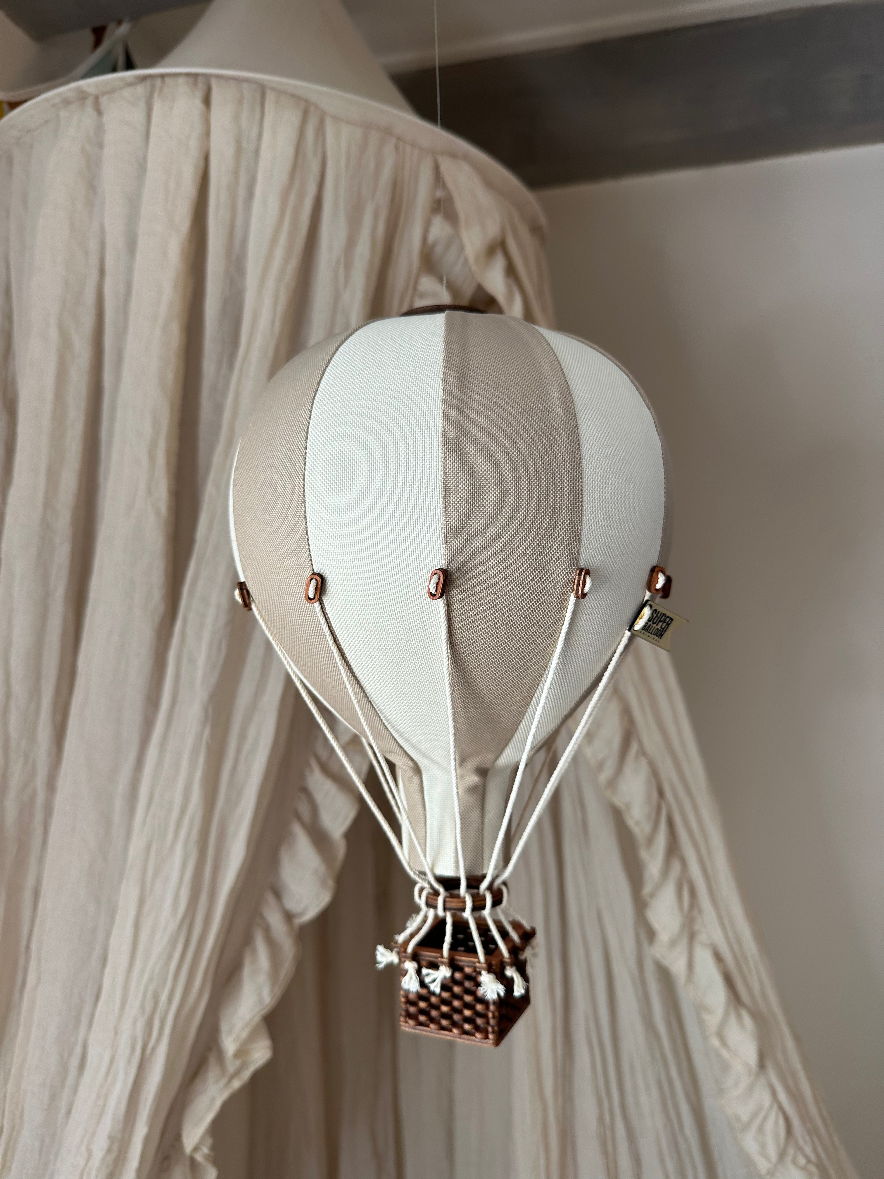 Hot Air Balloon Decorations for Baby Shower, Birthday, Gender Reveal & Baby Nursery Decor | Gold/White