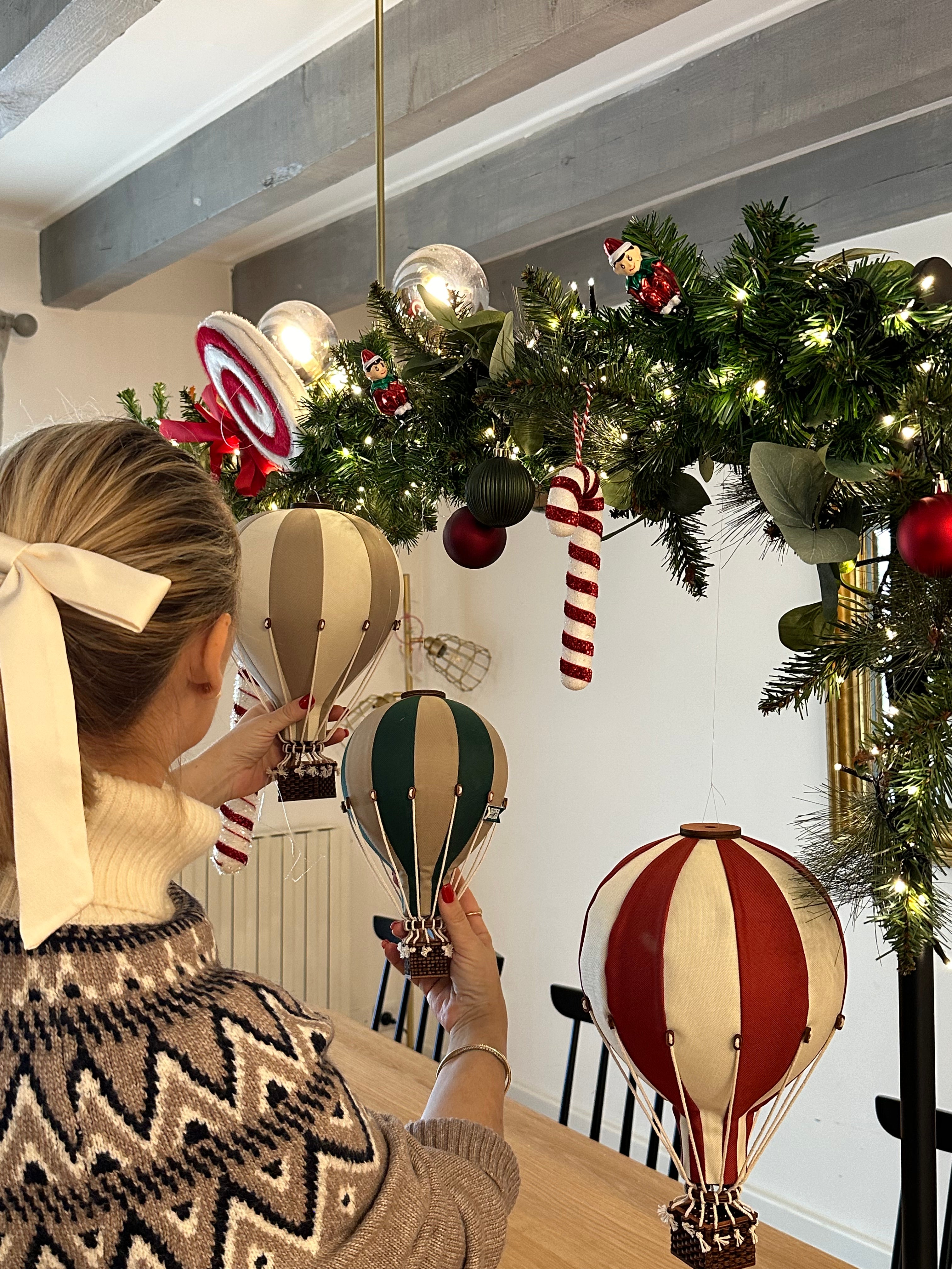 Hot Air Balloon Decorations for Baby Shower, Birthday, Gender Reveal & Baby Nursery Decor | Beige/Burgundy