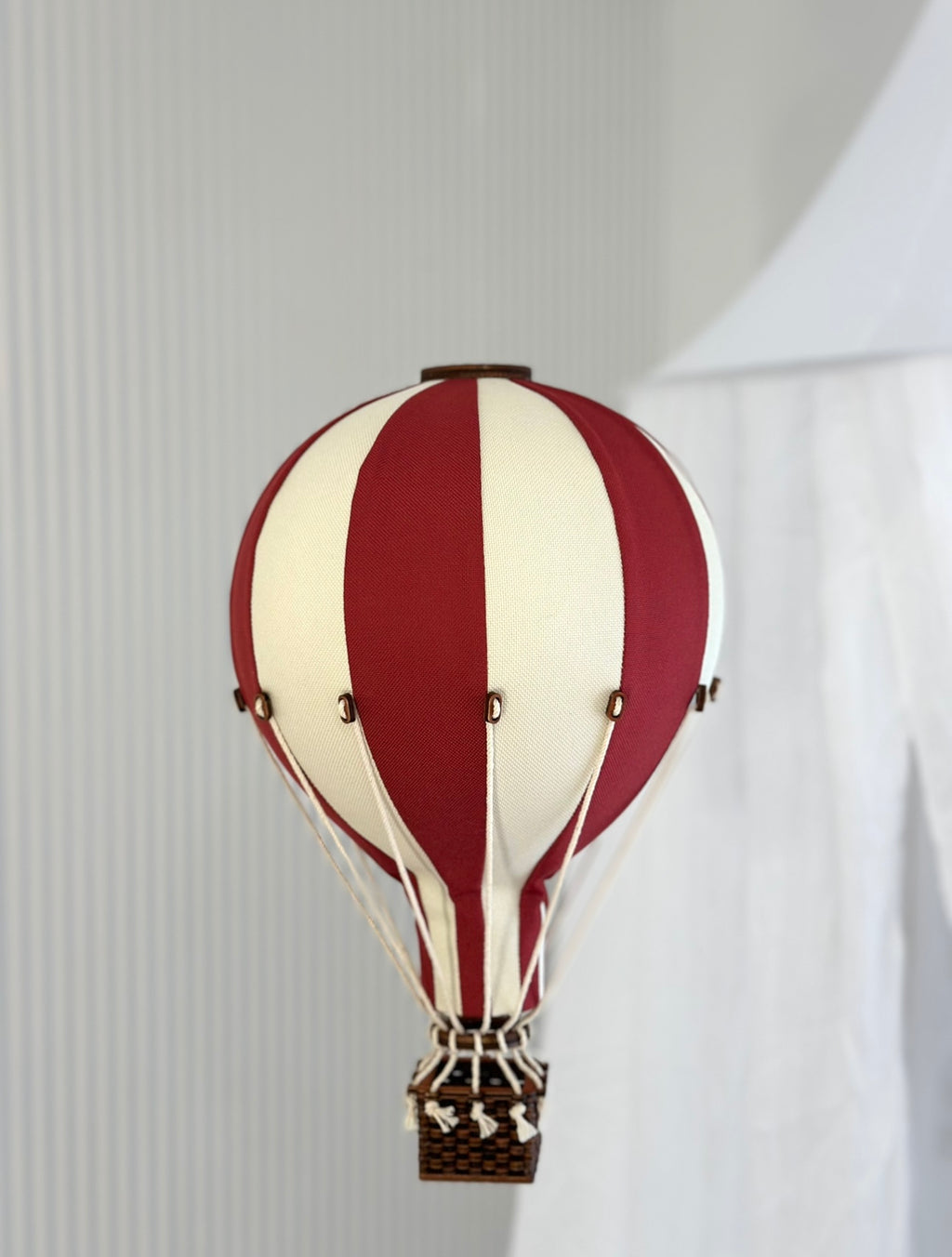 Hot Air Balloon Decorations for Baby Shower, Birthday, Gender Reveal & Baby Nursery Decor | Beige/Burgundy