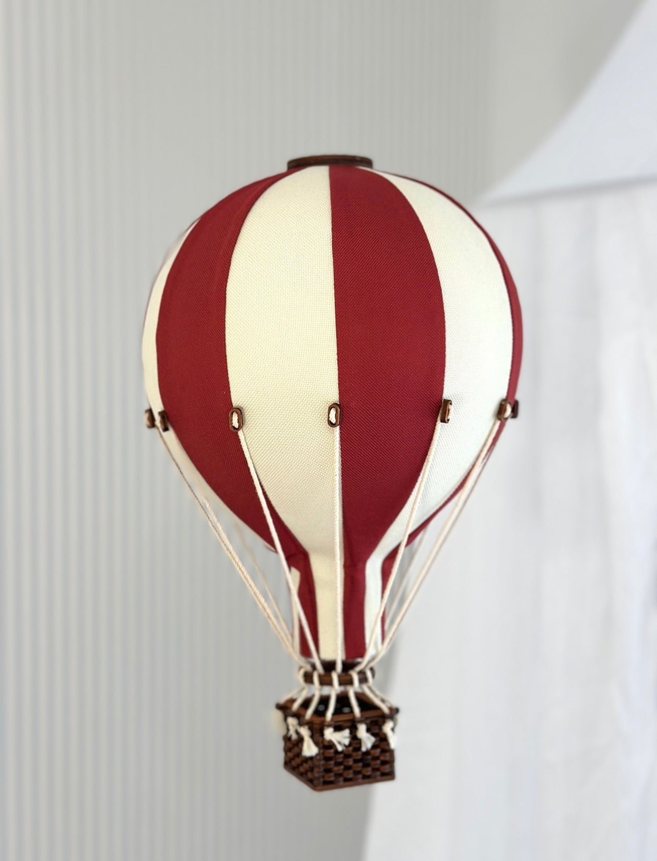 Hot Air Balloon Decorations for Baby Shower, Birthday, Gender Reveal & Baby Nursery Decor | Beige/Burgundy